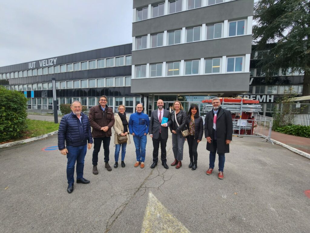 Visite IUT Vélizy : 3 octobre – 10h00-12h30